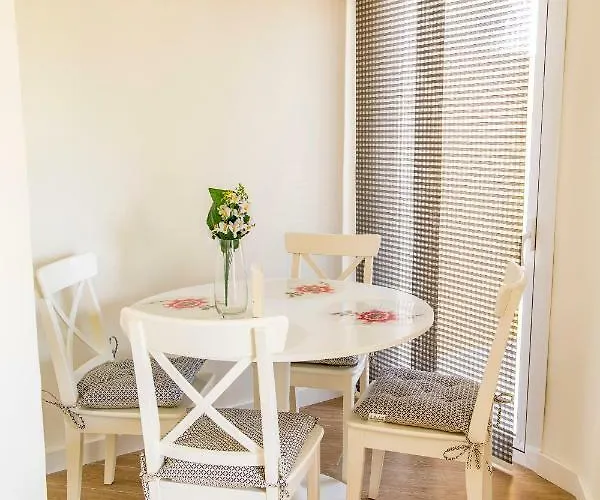 New Near The & Train Station In Club Playa Flores * 토레몰리노스