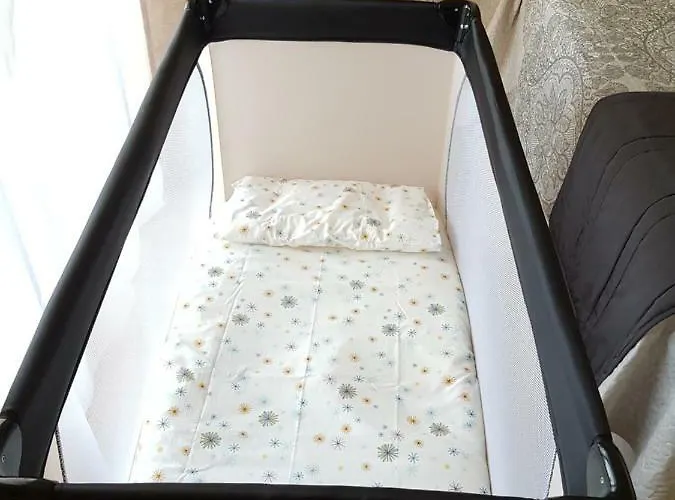 New Near The & Train Station In Club Playa Flores Apartment