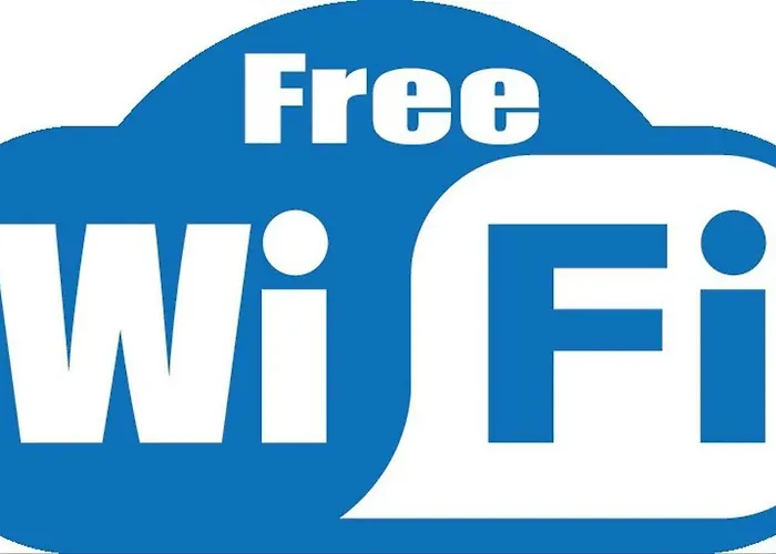 New Near The & Train Station In Club Playa Flores * 토레몰리노스