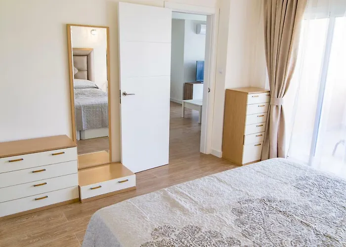 Appartamento New Near The & Train Station In Club Playa Flores Torremolinos